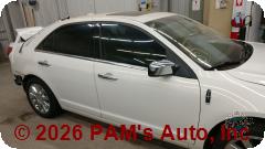 Vehicle photo 3