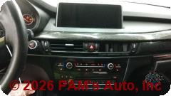 Vehicle photo 13
