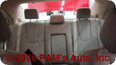 Vehicle photo 11