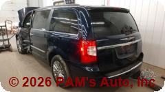 Vehicle photo 6