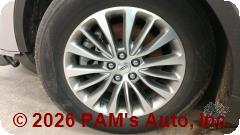 Vehicle photo 9