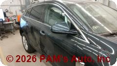 Vehicle photo 3