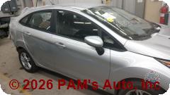 Vehicle photo 3