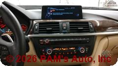 Vehicle photo 13