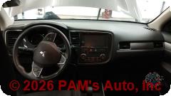 Vehicle photo 14