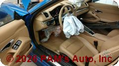 Vehicle photo 10