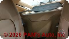 Vehicle photo 11