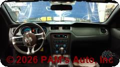 Vehicle photo 14