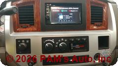 Vehicle photo 13