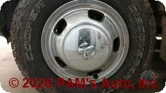 Vehicle photo 9