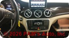Vehicle photo 13