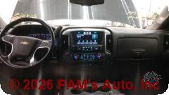 Vehicle photo 14