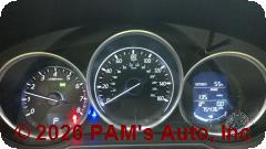 Vehicle photo 12