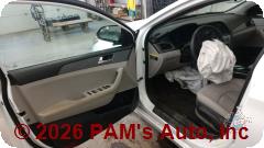 Vehicle photo 10