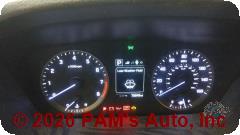 Vehicle photo 12