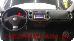 Vehicle photo 14