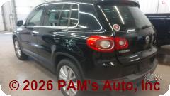 Vehicle photo 6