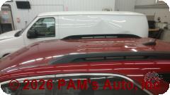 Vehicle photo 8
