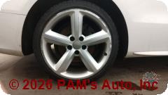 Vehicle photo 9