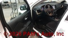 Vehicle photo 10