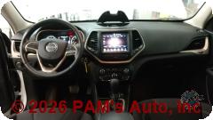 Vehicle photo 14