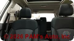 Vehicle photo 11