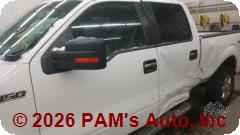 Vehicle photo 7