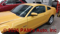 Vehicle photo 7