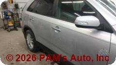 Vehicle photo 3