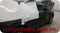 Vehicle photo 3