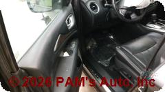 Vehicle photo 10