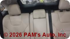 Vehicle photo 11