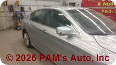 Vehicle photo 3