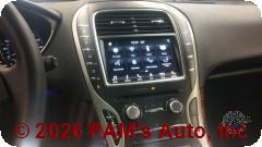 Vehicle photo 13