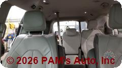 Vehicle photo 11