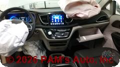 Vehicle photo 14