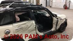 Vehicle photo 3