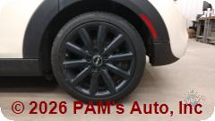 Vehicle photo 9