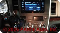 Vehicle photo 13