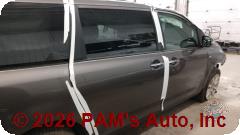 Vehicle photo 3