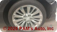 Vehicle photo 9