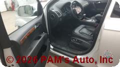 Vehicle photo 10