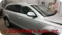 Vehicle photo 3