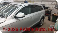 Vehicle photo 7
