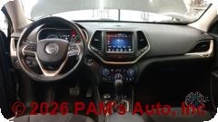 Vehicle photo 14