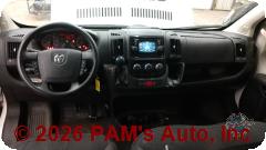 Vehicle photo 14