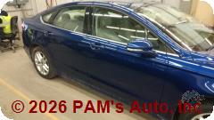 Vehicle photo 3