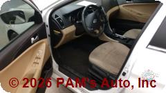 Vehicle photo 10