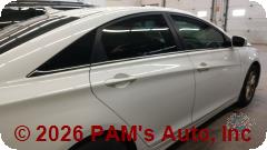 Vehicle photo 3