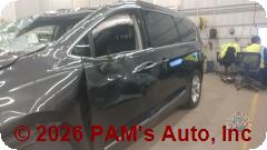 Vehicle photo 7